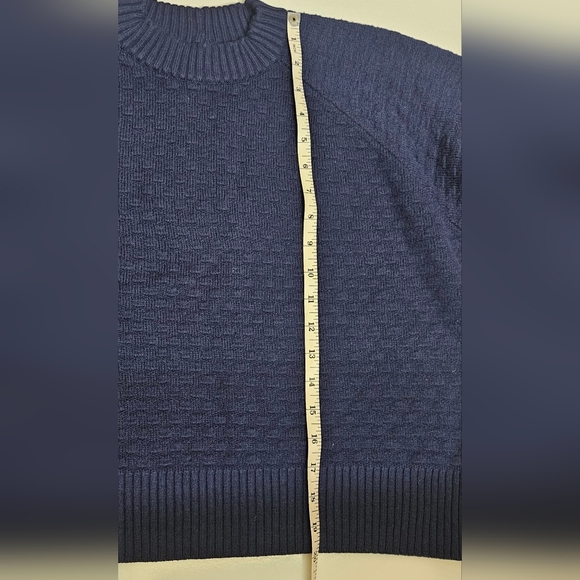 Lululemon Athletica Textured Navy Crew Neck Sweater - Picture 14 of 14